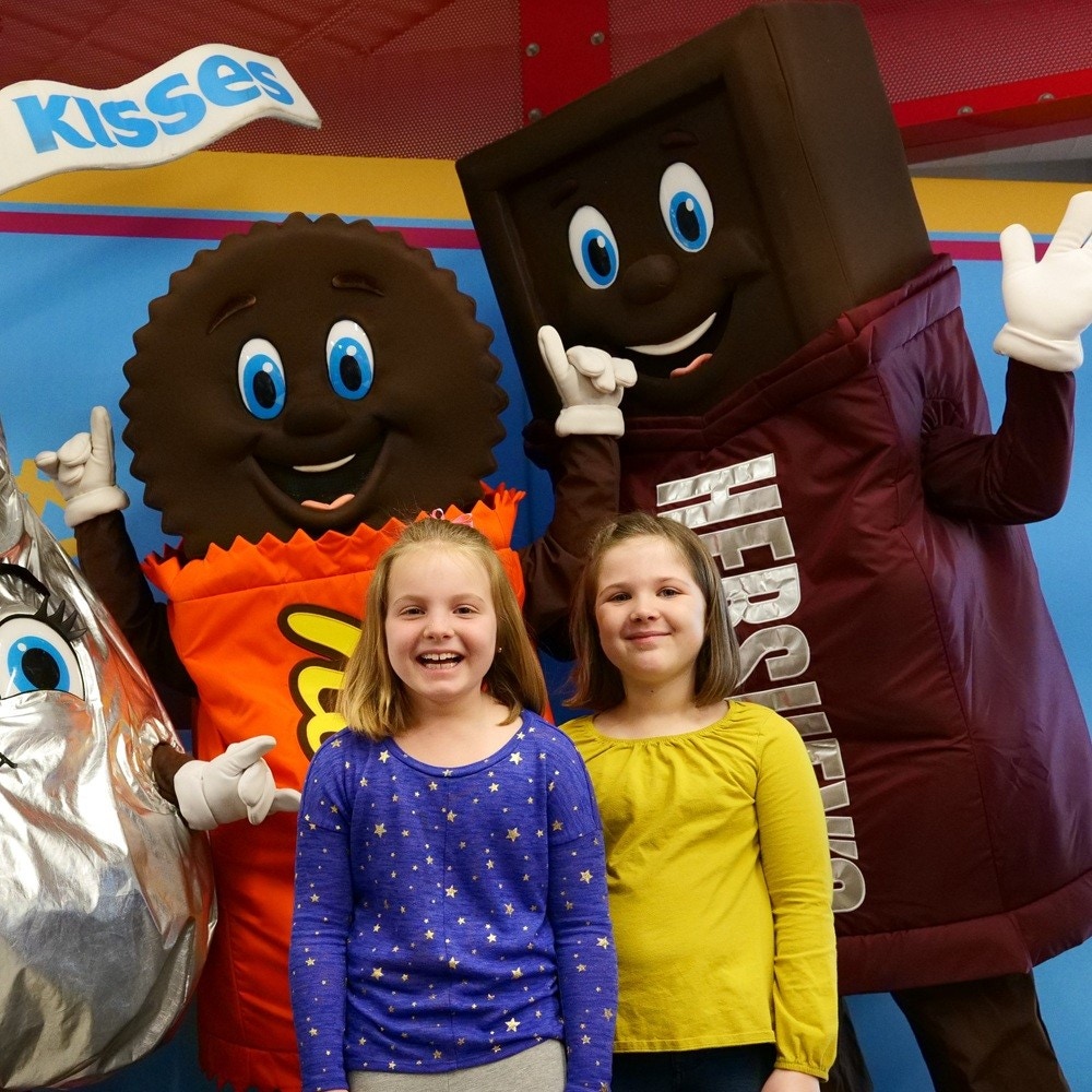 HERSHEY'S Characters with Children