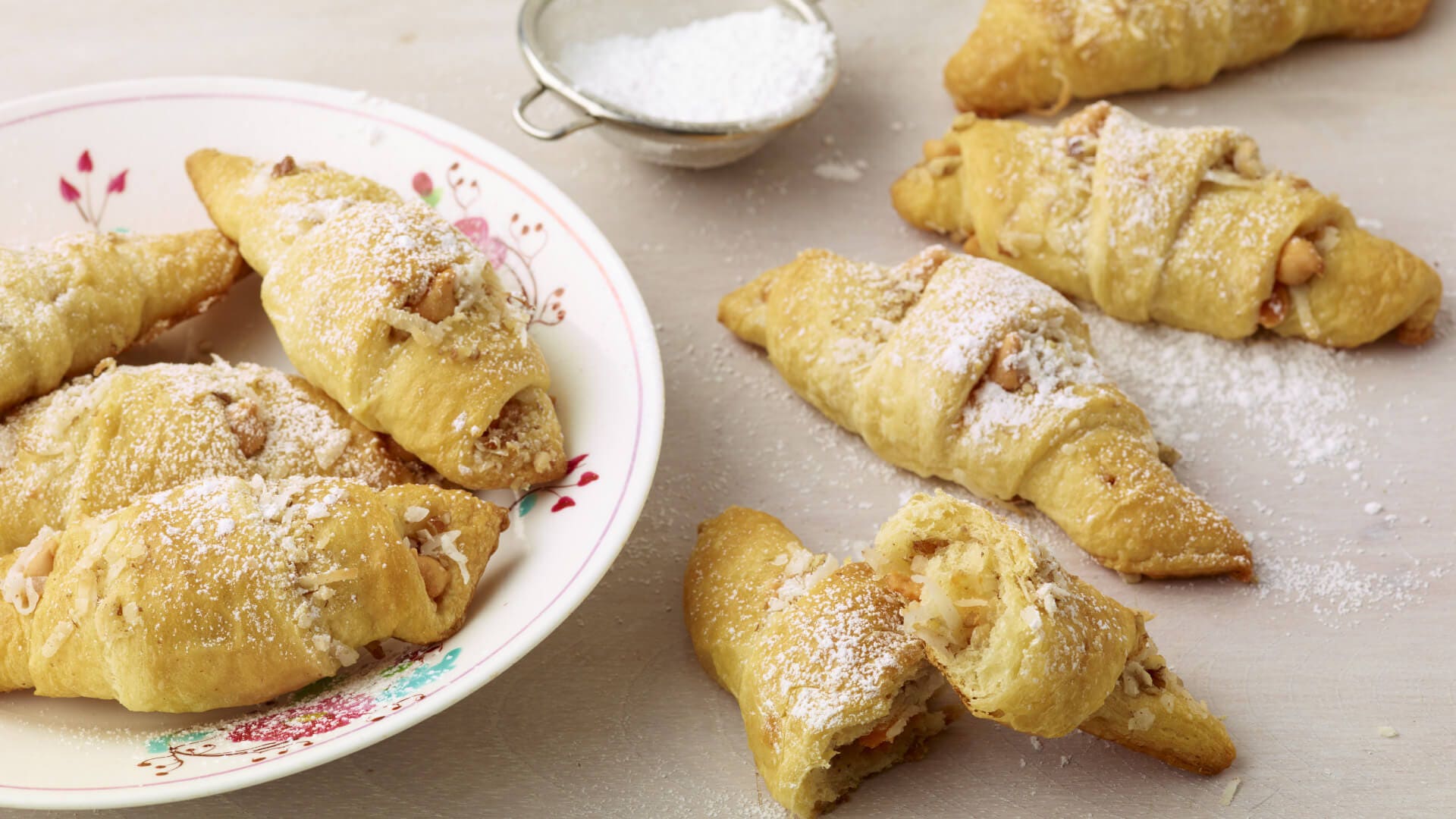 butterscotch crescents recipe