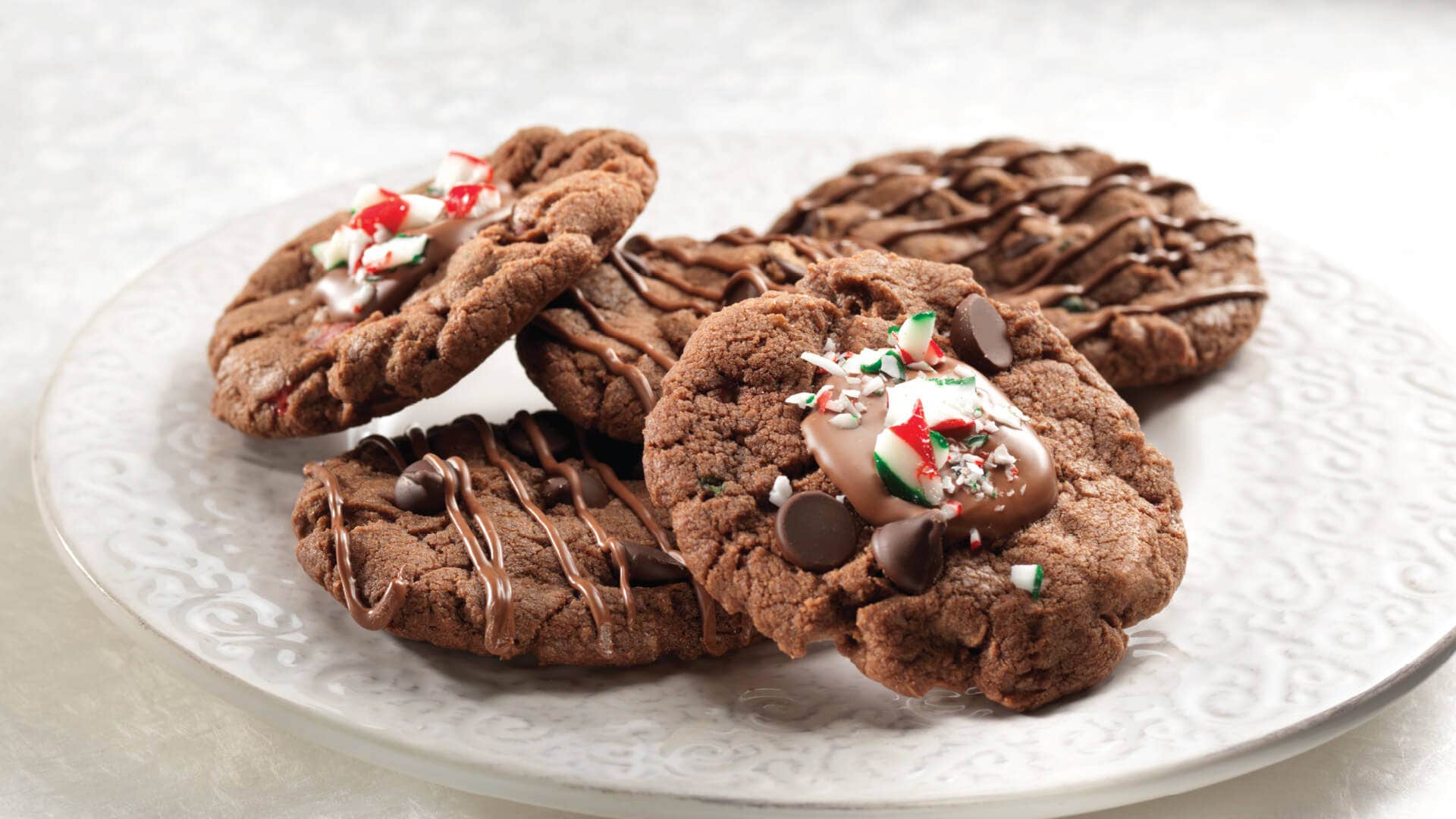 candy cane chip cookies recipe