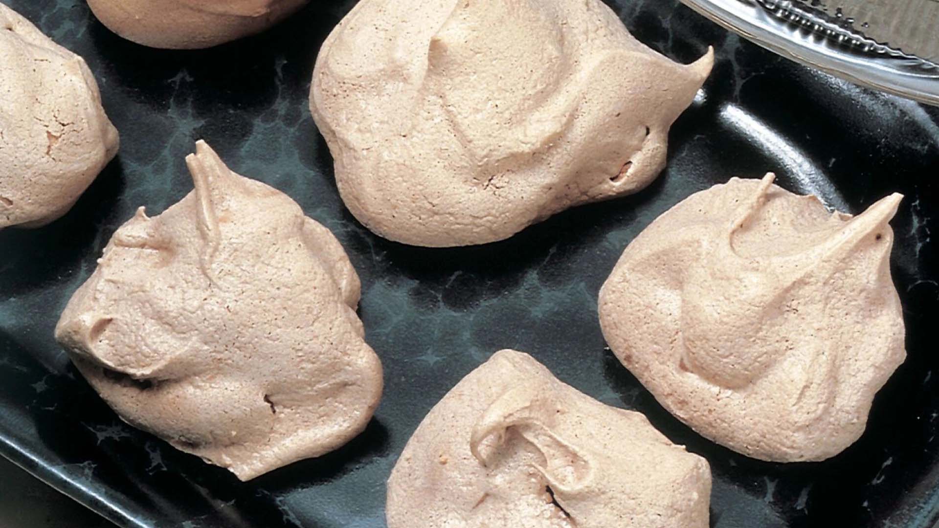 chocolate cloud meringues recipe