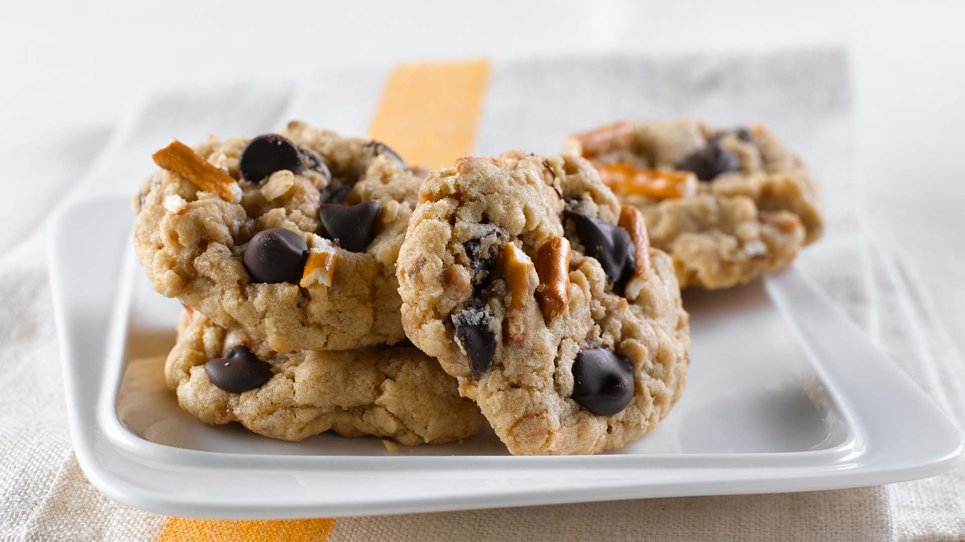 chocolate toffee oatmeal pretzel cookies