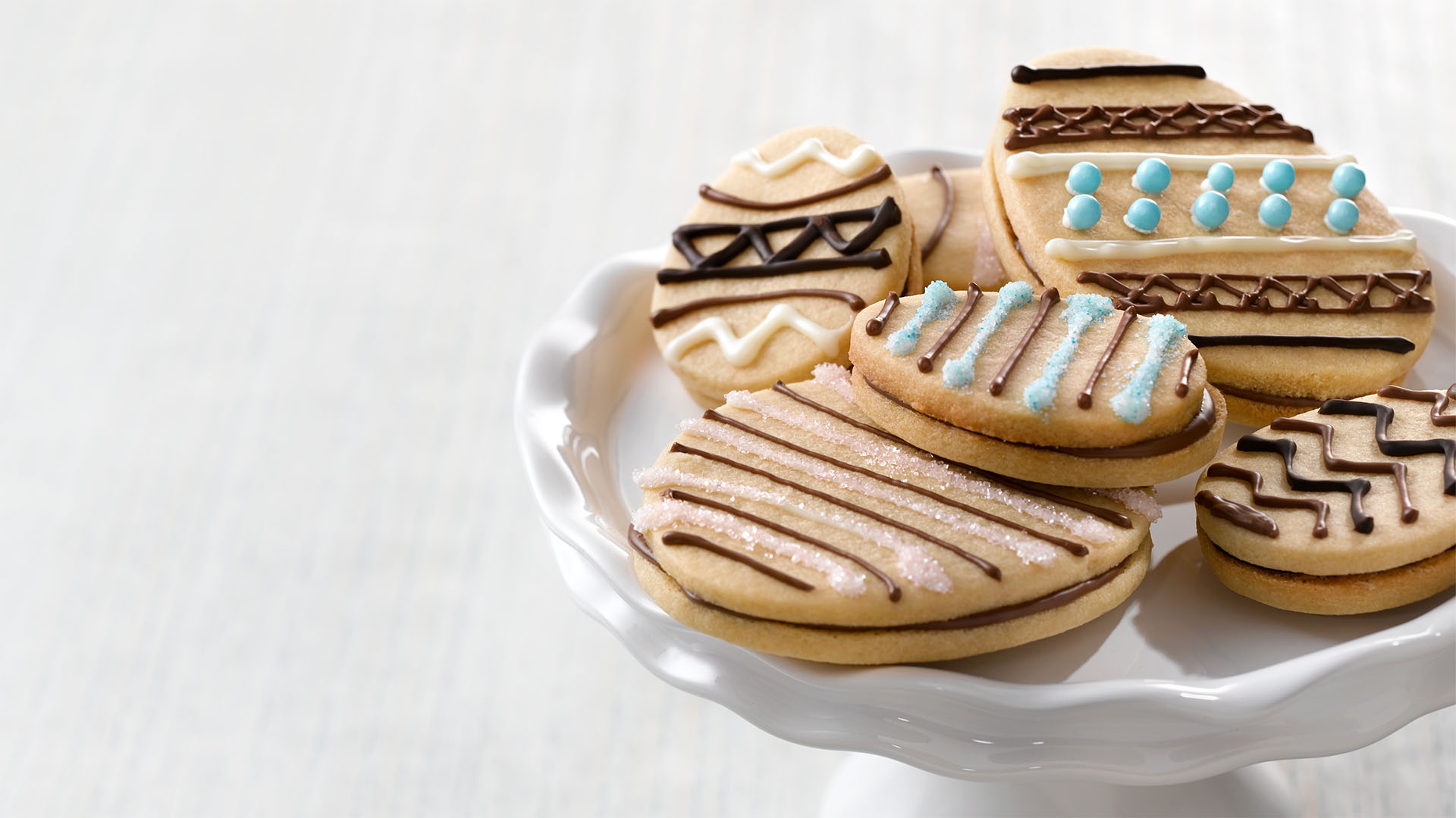 hersheys easter egg sandwich cookies