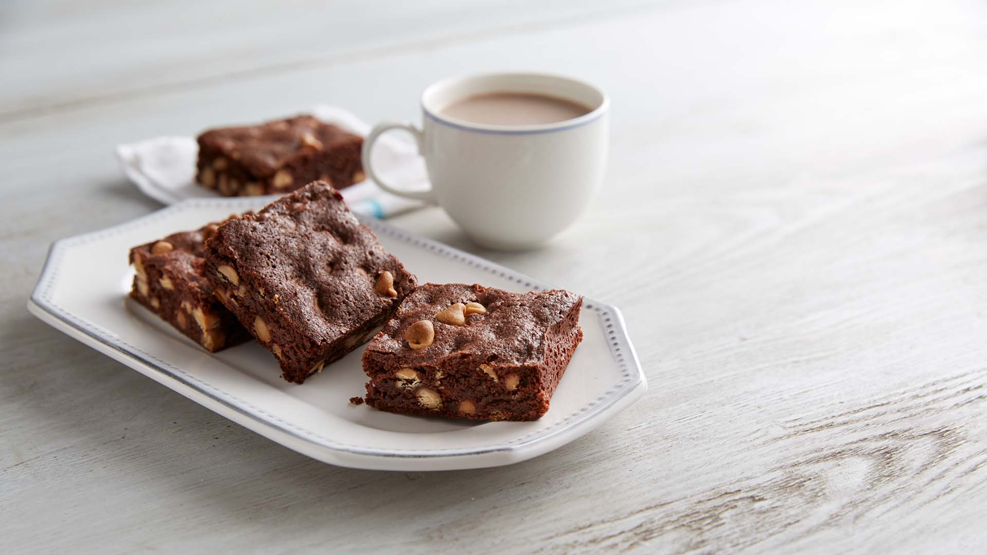 hersheys gluten free chocolate peanut butter brownies