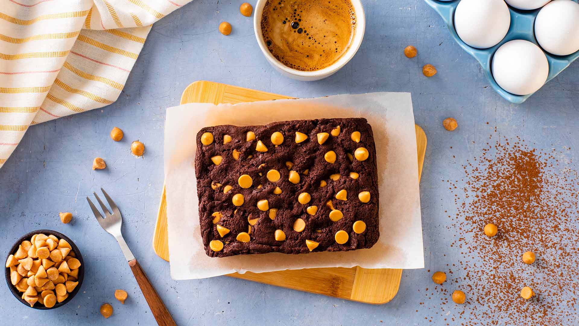 HERSHEY'S CHIPITS Butterscotch Chip Fudge Brownie for One | Recipes