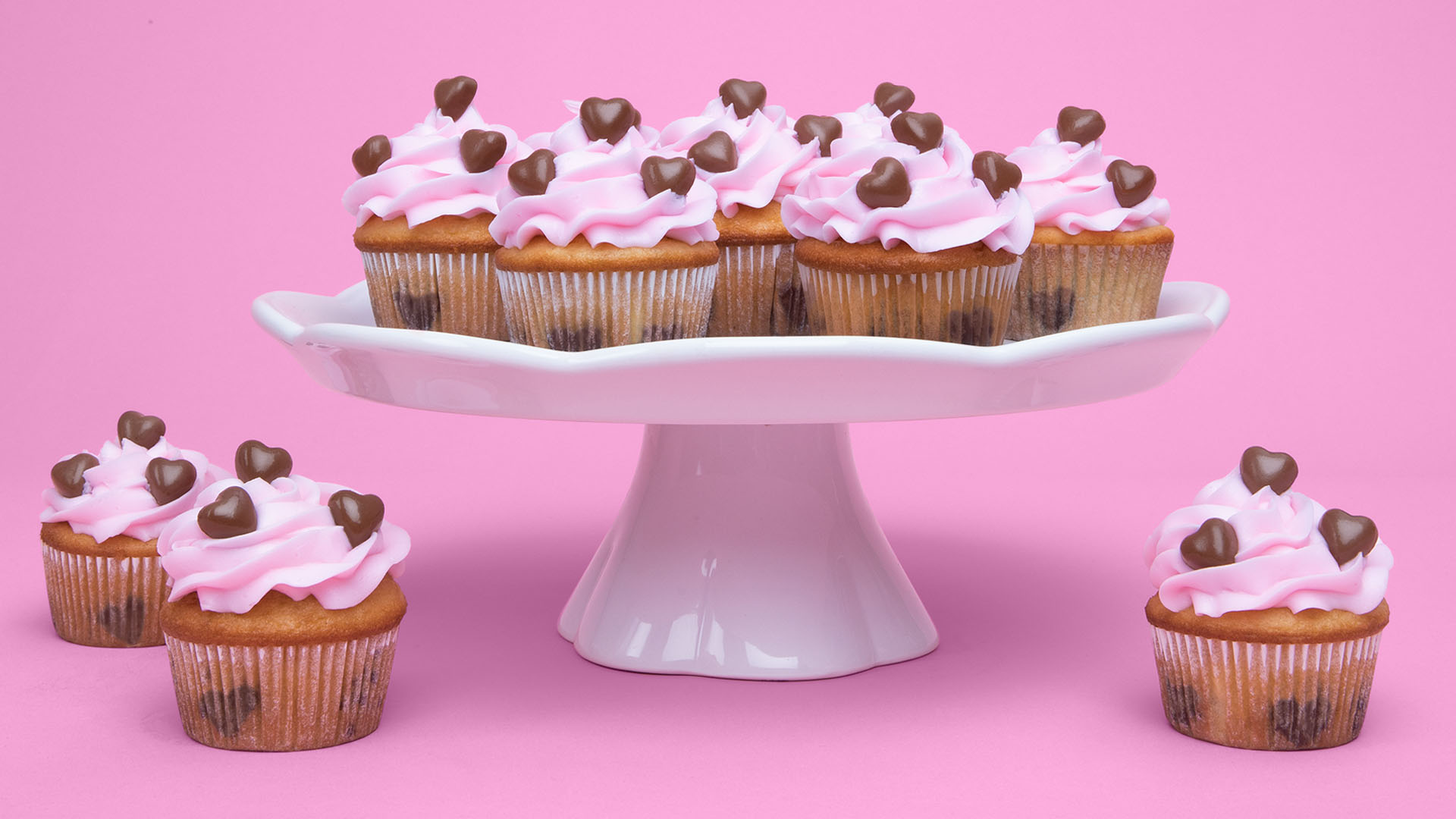 hersheys chipits hearts vanilla buttermilk cupcakes recipe