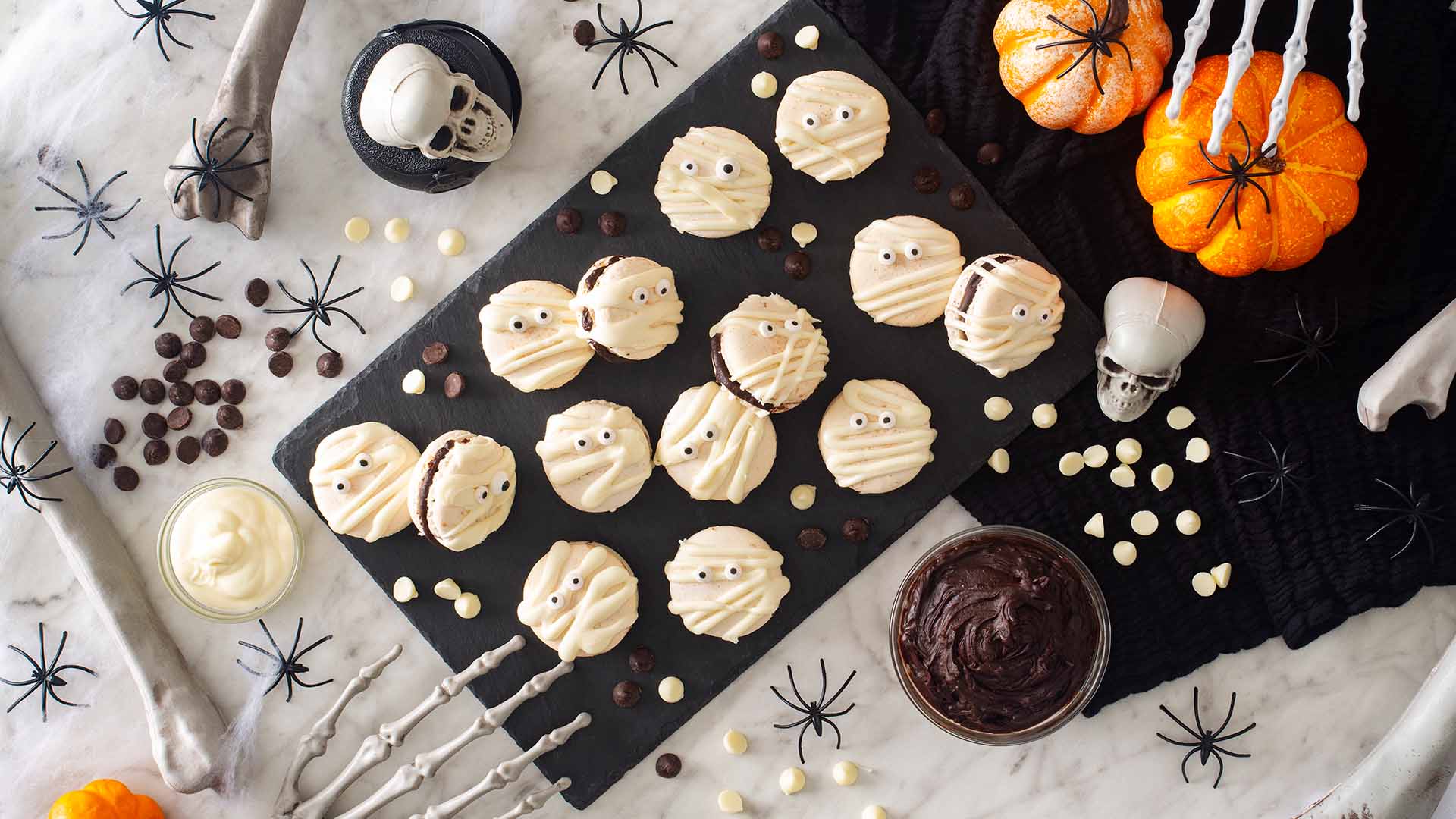 hersheys chipits mummy halloween macarons