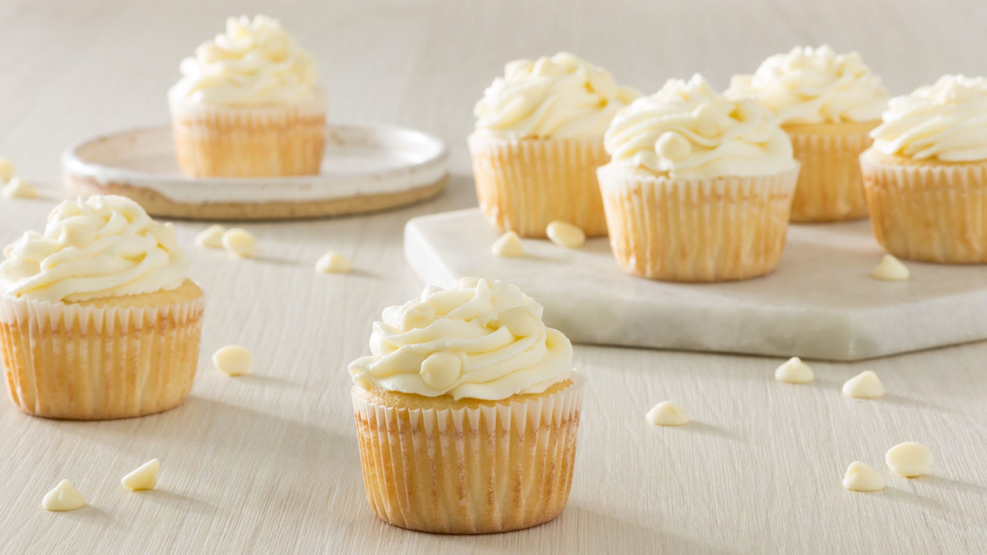 hersheys chipits vanilla cupcakes recipe