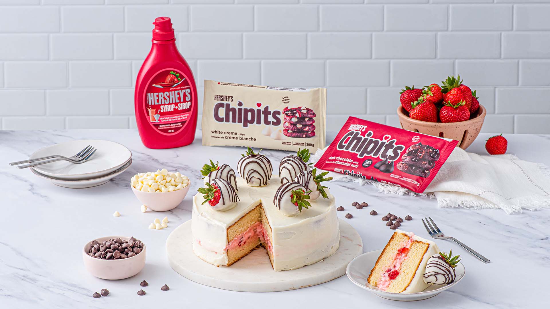 strawberries and cream mousse cake