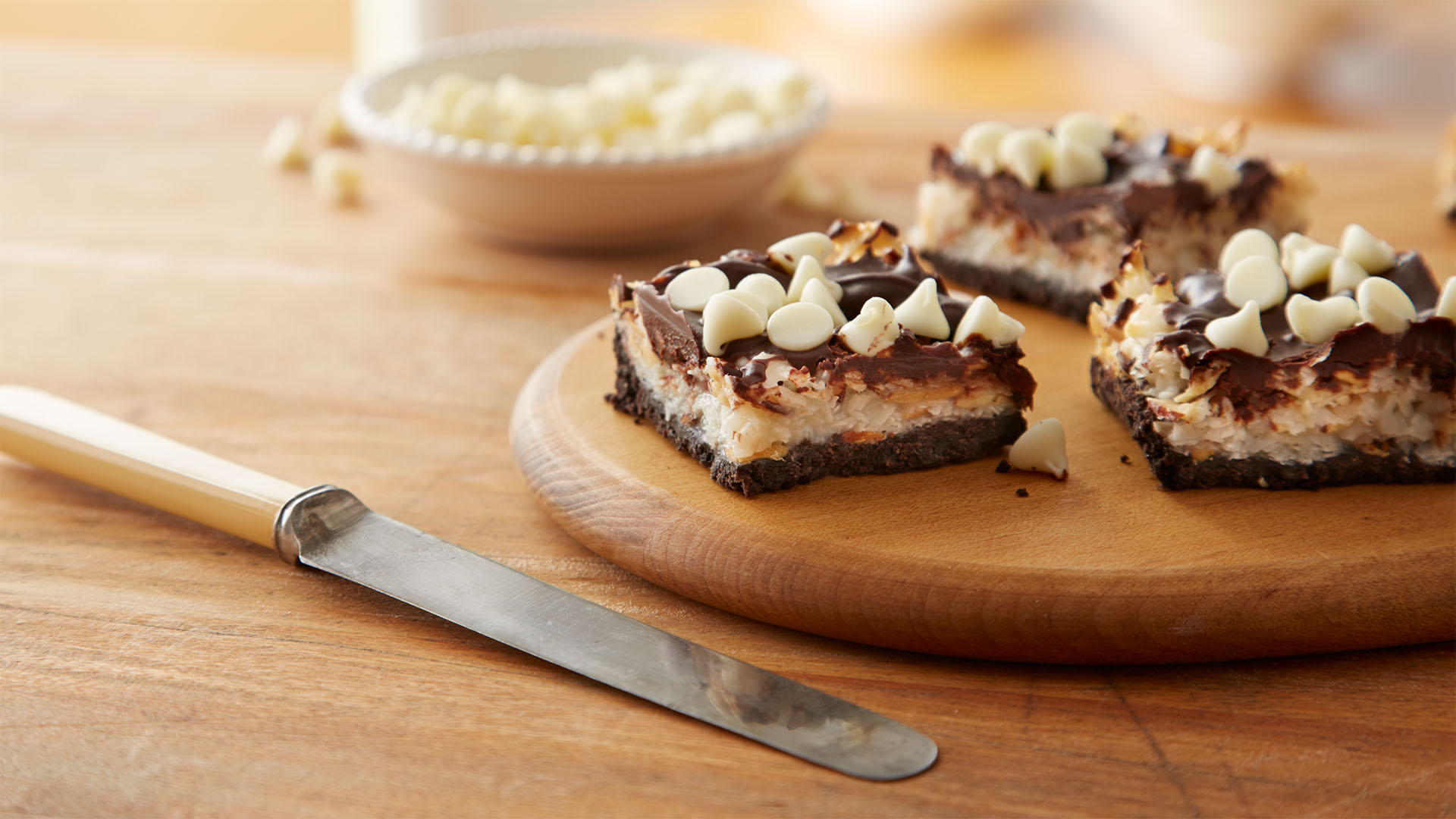 barres de macarons au chocolat et aux amandes