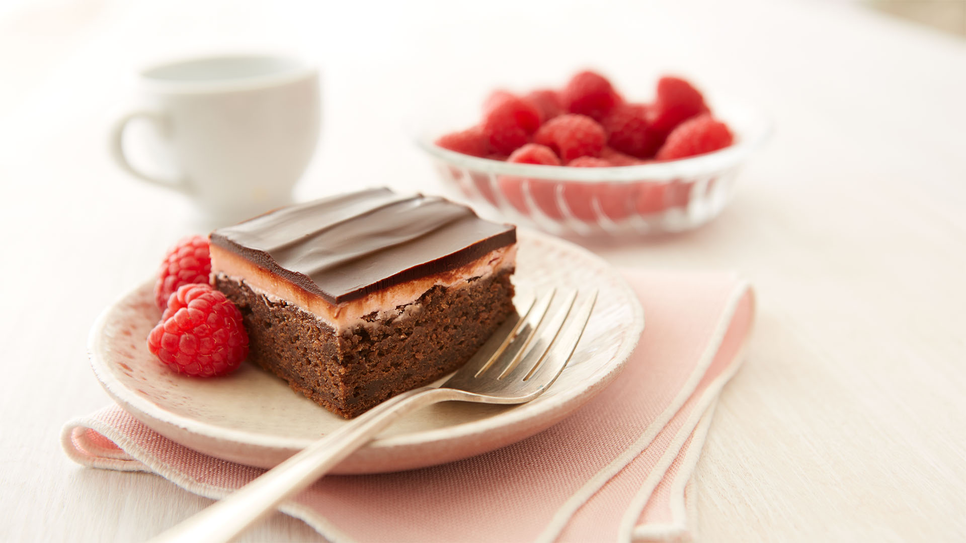 dessert au chocolat et aux framboises