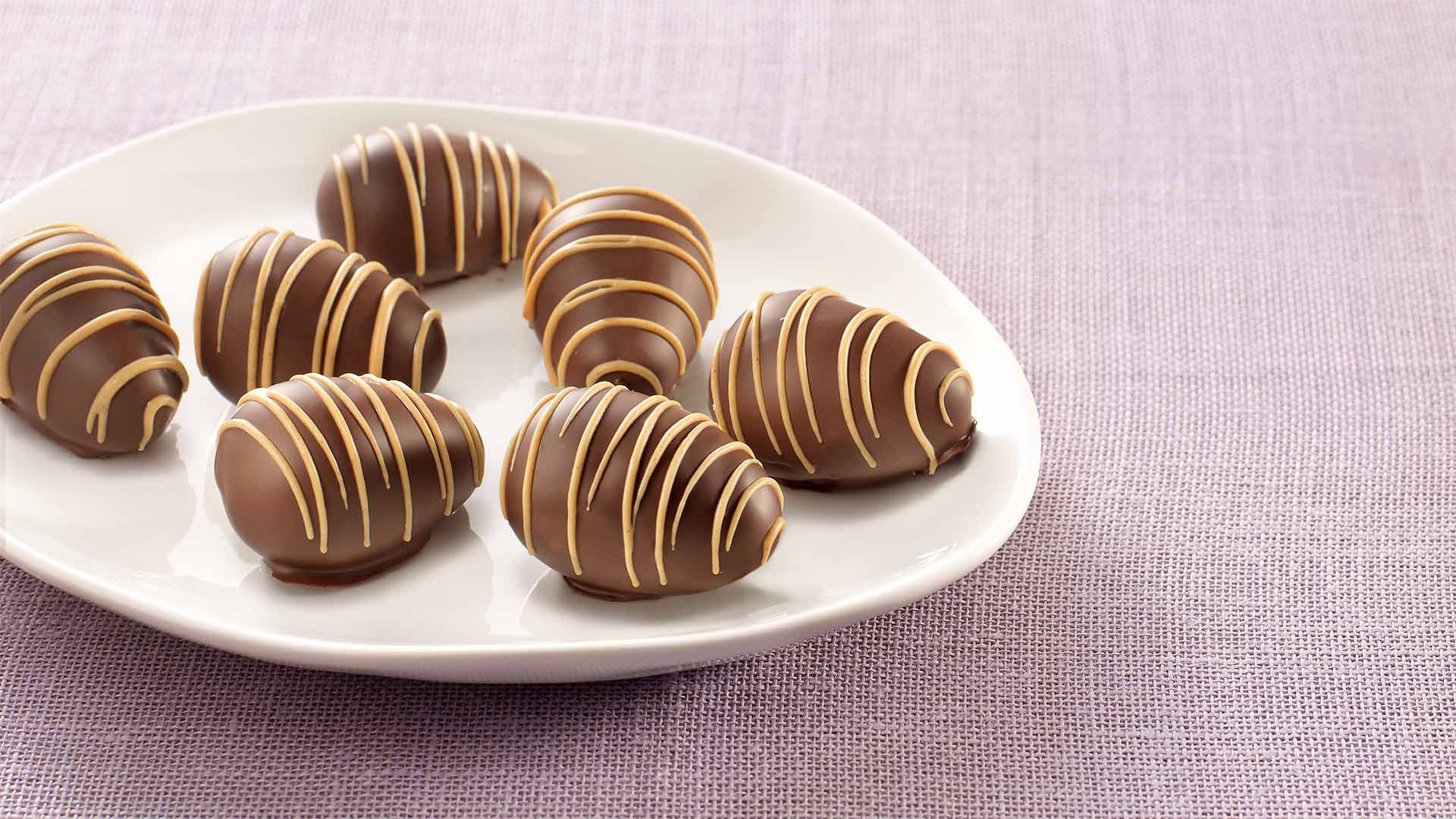 oeufs de paques au chocolat et au beurre d arachides