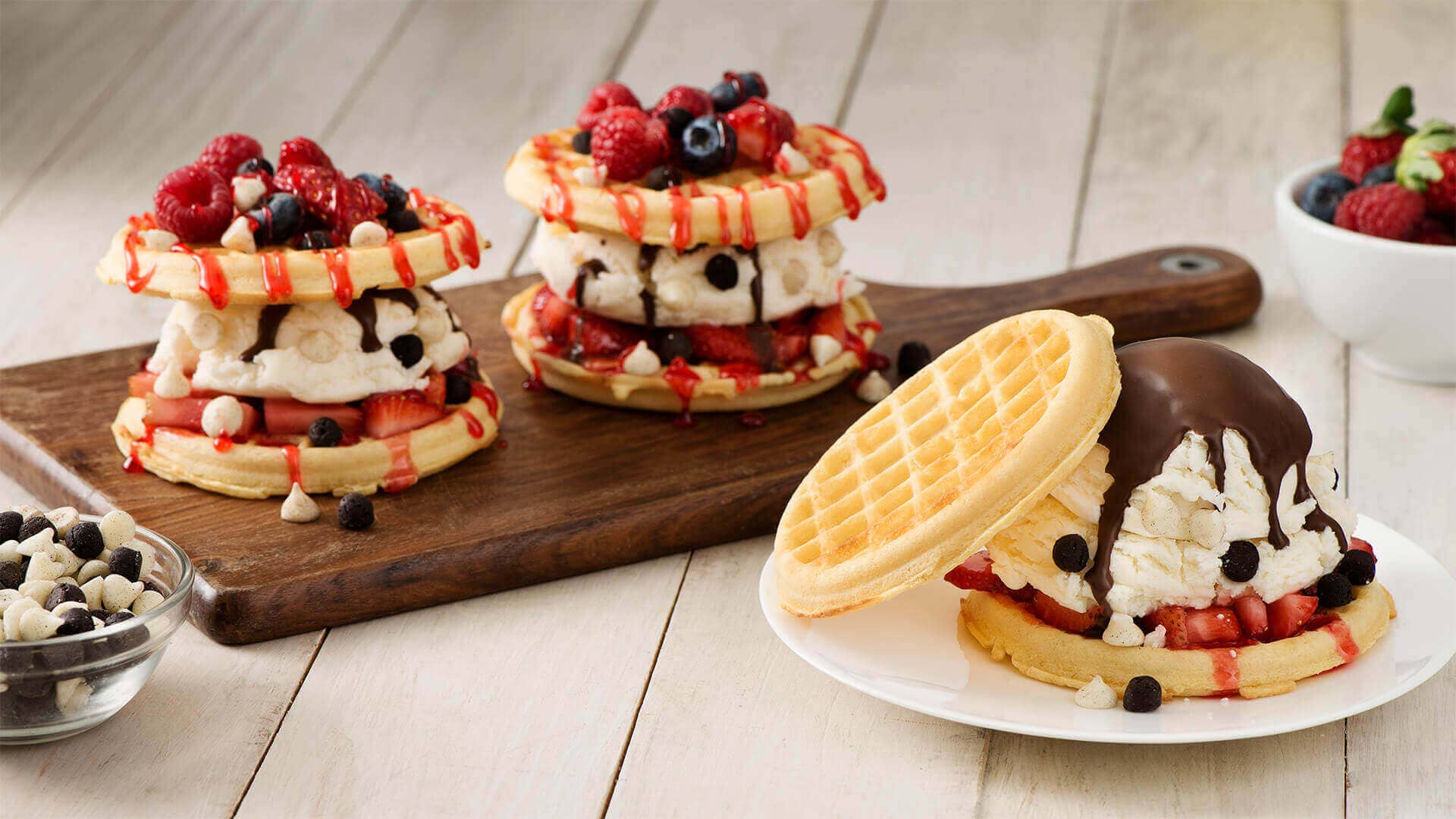 recette de delicieux sandwich gaufre aux petits fruits