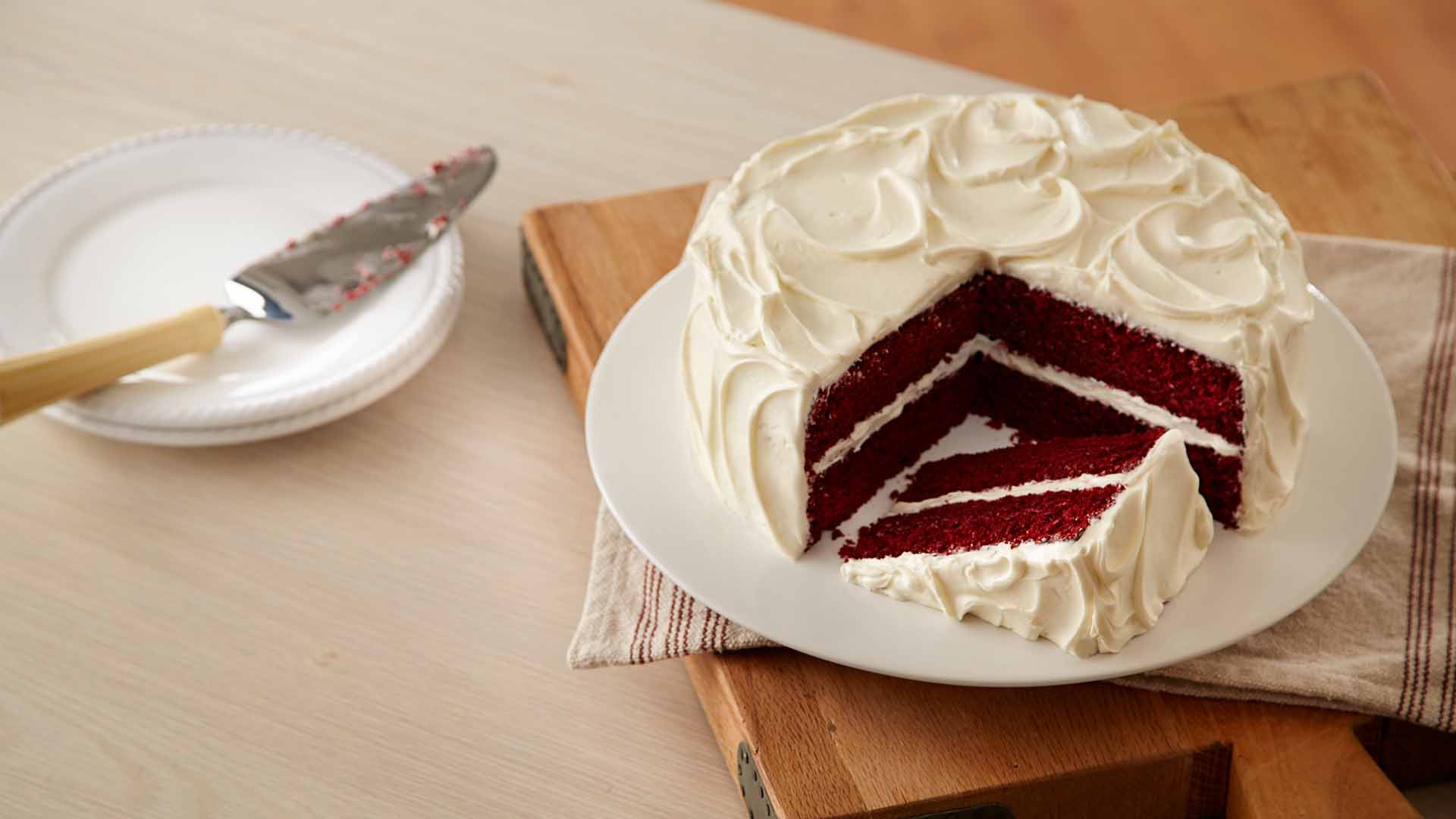 Gâteau rouge velours HERSHEY’S CHIPITS | Recettes