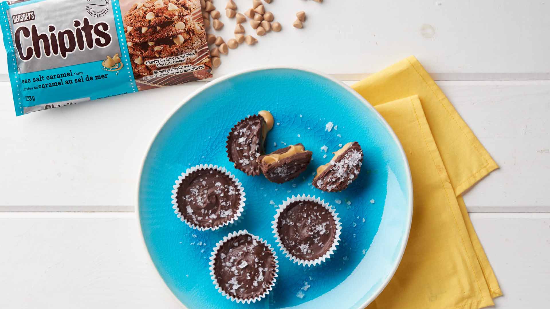 petits moules au chocolat noir et au caramel salé