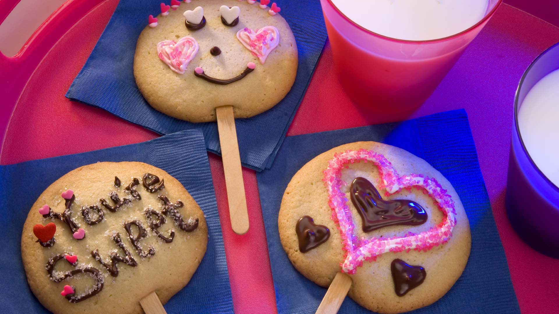 sucons en biscuits au sucre de la saint valentin