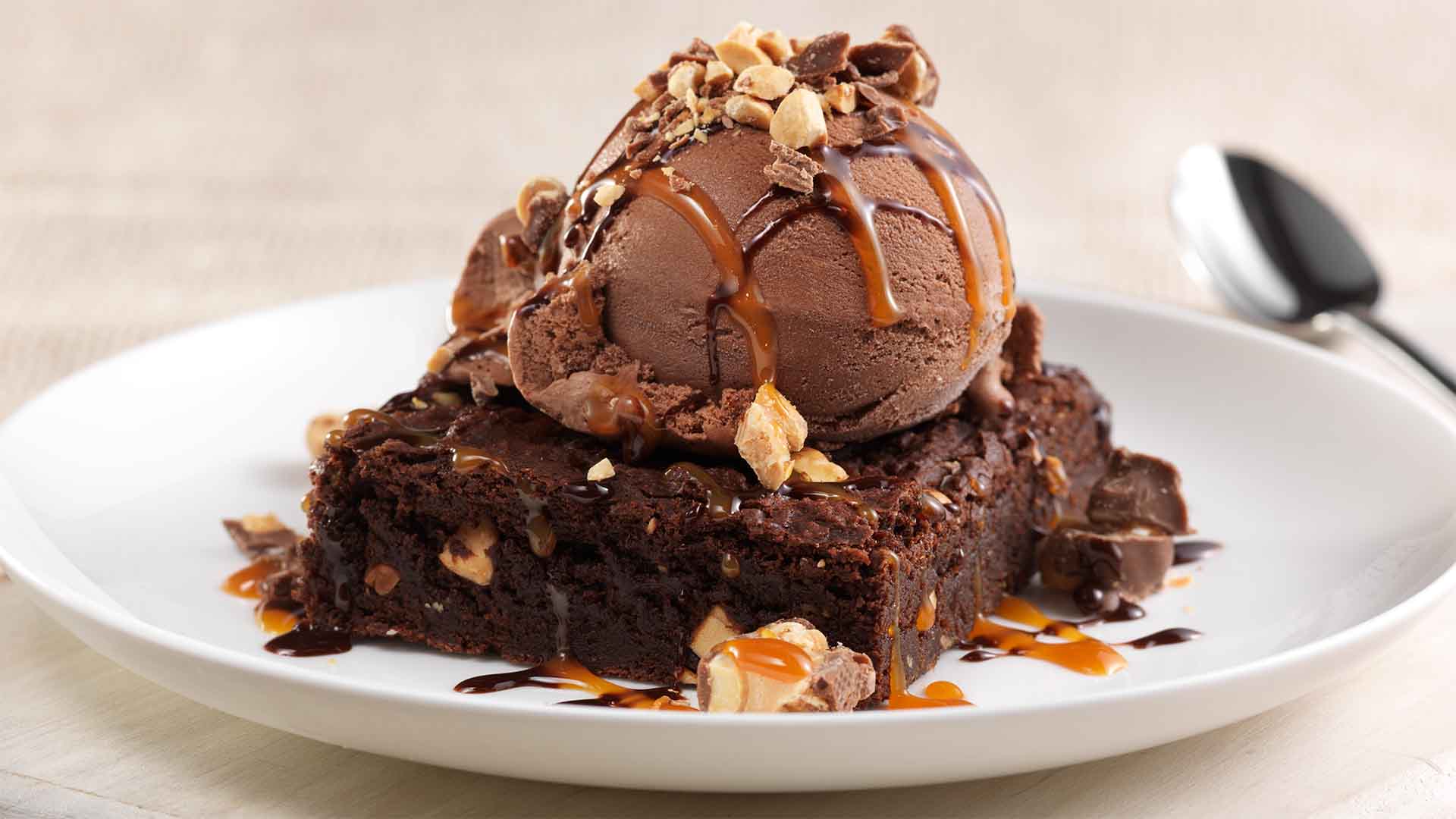 sundaes oh henry au brownie